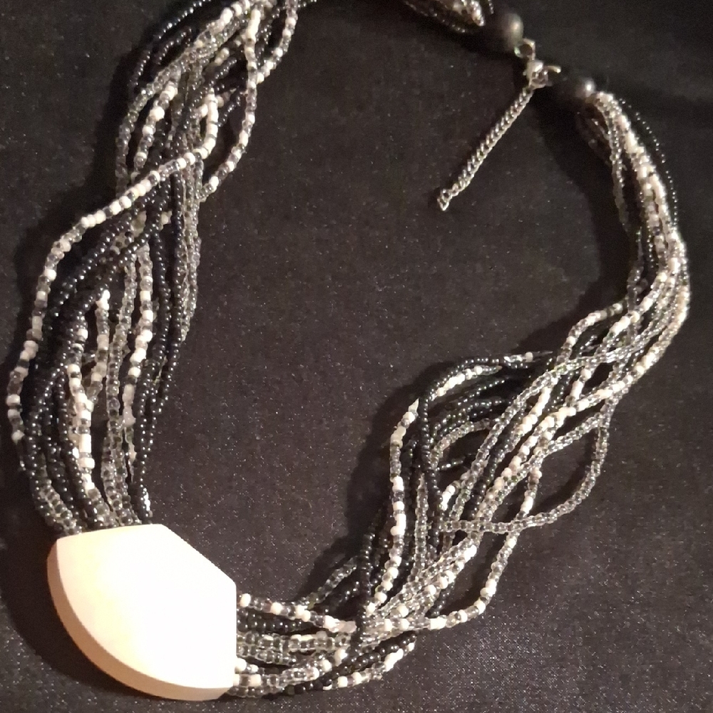 Chico's Black and White Beaded  Necklace